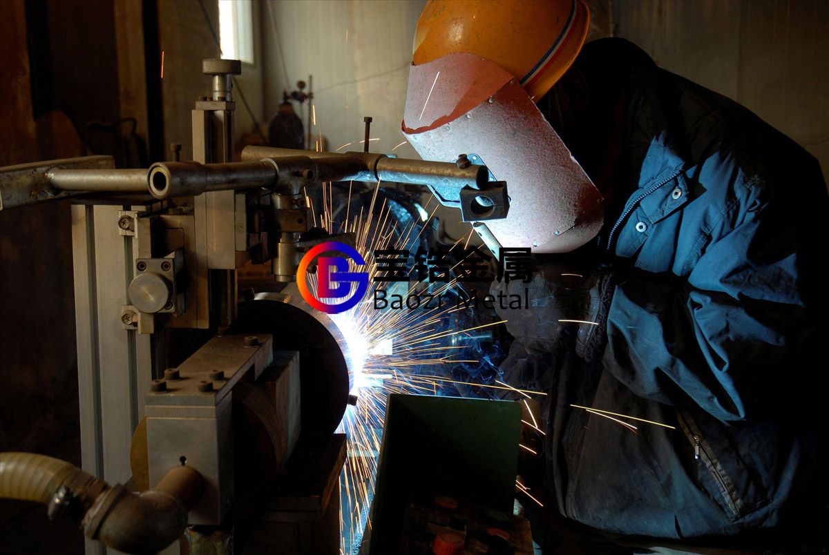 鋯坩堝、鋯鍛件等鋯合金的焊接工藝及規(guī)范 鋯坩堝、鋯鍛件等鋯合金的焊接工藝及規(guī)范